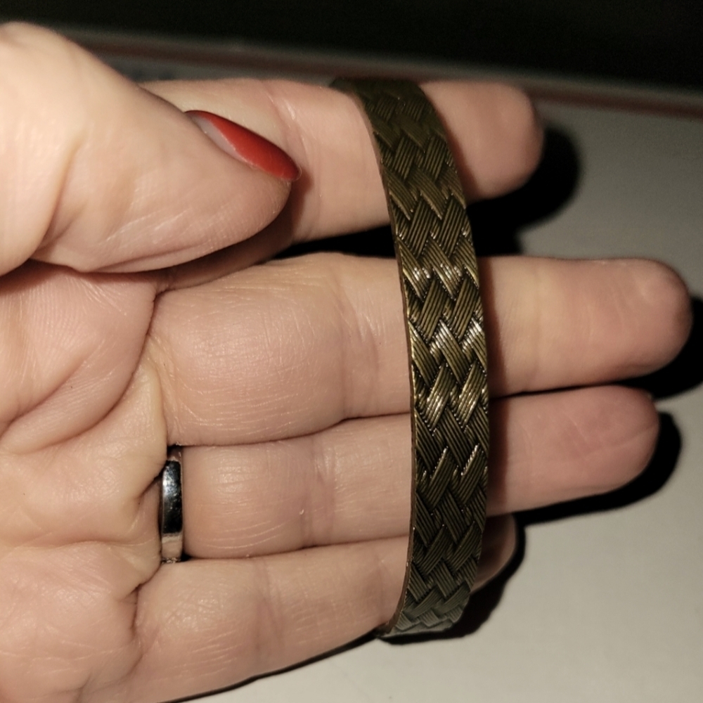 Dark Copper Bracelet Weave Design
